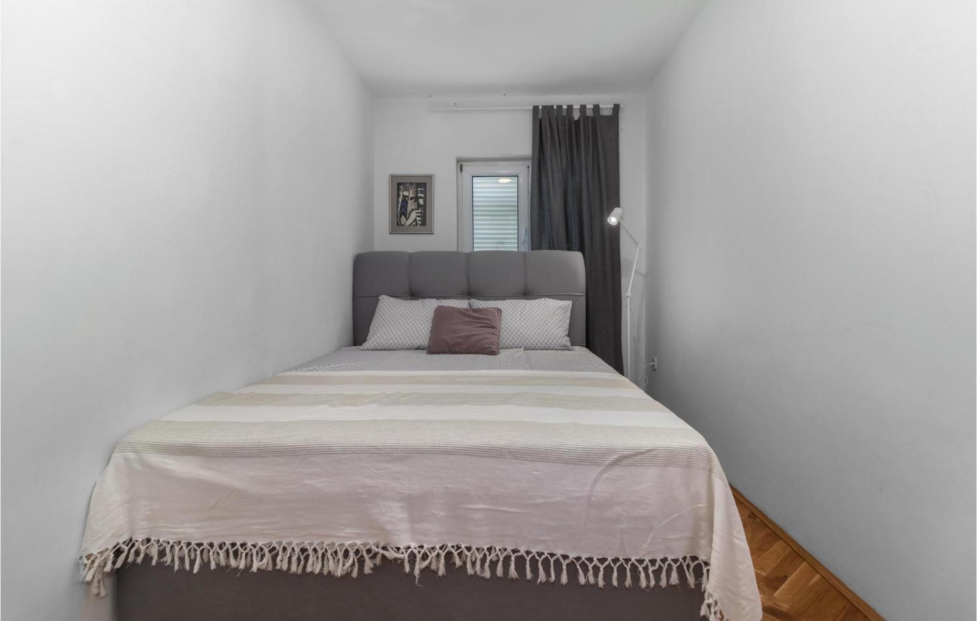 Lovely Apartment In Novi Vinodolski With Wifi Eksteriør bilde